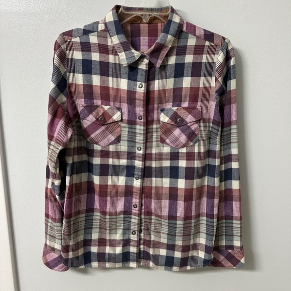 Kuhl Tess Flannel Shirt Womens‎ S/M Fuchsia Navy Plaid Snap Front Long Sleeve - Picture 2 of 10